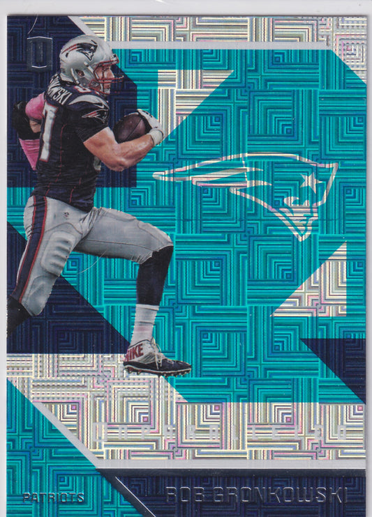 2016 Panini Unparalleled Rob Gronkowski Teal #93